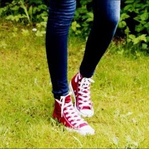 Maroon Converse high tops